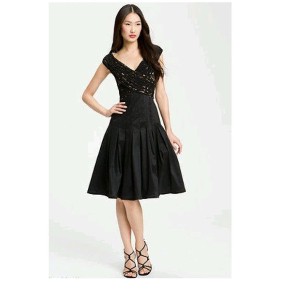 Adrianna Papell Lace Taffeta Sleeveless Portrait V Neck Midi Dress - Picture 1 of 16